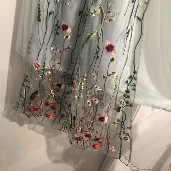 Floral evening gown - Picture 4 of 4